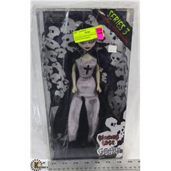 BLEEDING EDGE GOTHS SERIES 3 SERPENTINA MARIA