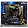 Image 1 : MARVEL BLACK PANTHER FLAMING CAR PVC DIORAMA