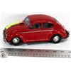 Image 1 : 1950S TINPLATE VOLKSWAGEN BEETLE LARGE.