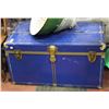 Image 1 : BLUE METAL STORAGE TRUNK