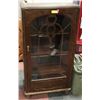 Image 1 : CURIO CABINET, 24"X12.5"X46".