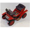 Image 1 : VINTAGE METAL MODEL 1901 CAR
