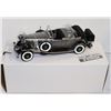 Image 1 : SILVER 1932 CADILLAC DIE CAST CAR