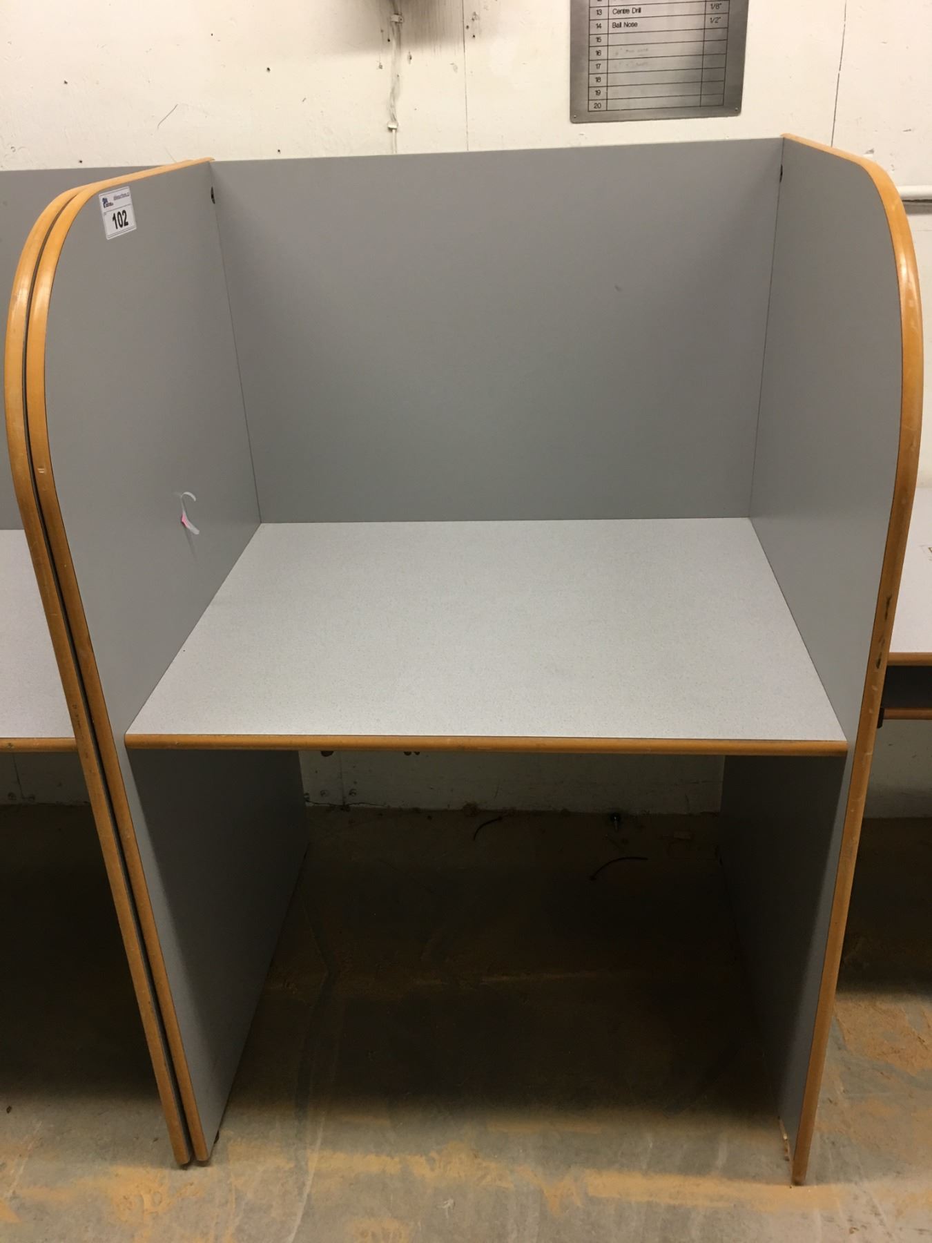 3' STUDY CUBICLE
