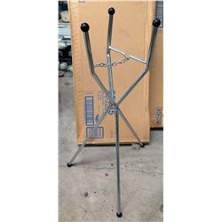 Qty 4 Cases 52935 Tripod Stands