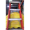 Image 1 : Red Aluminum Multi-Purpose Extension Ladder 8'