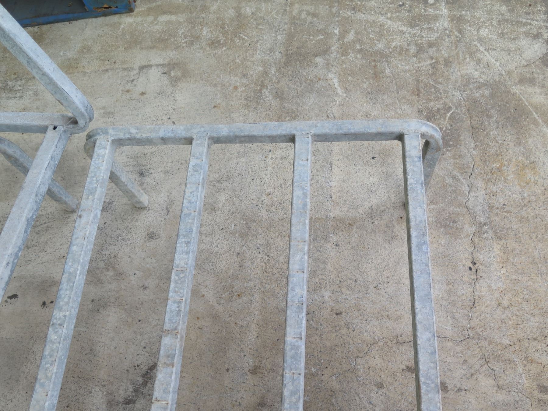 Qty 4 Short Metal Racks 72