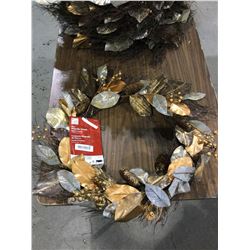 Home Accents Holiday 30  Magnolia Wreath