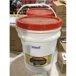 Mezzatta Golden Greek Peperoncini 5 gal pail