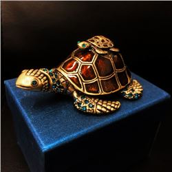 Enameled Mother & Baby Turtle Ring Box With Blue Semi