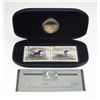 Image 1 : The Loon 2000 Coin & Stamp Canada Commemorative Set