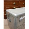 Image 3 : 7-up Cooler 30L x 13W x 16T