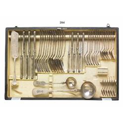 Tableware for 6 in its Case    