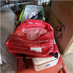 LOT OF 4 COOLER BAGS AND BUDWEISER STROFOAM COOLER