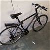 Image 3 : BLACK SCHWINN BIKE