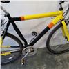 Image 2 : BLACK AND YELLOW GMC BIKE