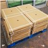 Image 2 : 396 SQ/FT 12 POCELAIN TILE IN 20 x 20 PANELS