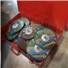 Image 1 : LARGE RED CASE OF GRINDING DISCS