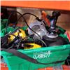 Image 2 : TOTE OF SHOPLIGHTS, THRUSTMASTER FLIGHT CONTROLERS, AND SPEAKERS