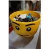 Image 3 : LEGO HEAD STORAGE CASE W/ LEGO AND LEGO CASE W/ LEGO