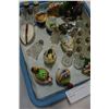 Image 3 : TRAY LOT OF VINTAGE S + P SHAKERS