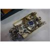 Image 3 : CARAVELLE BULOVA WATCH AND OTHER LADIES ESTATE WATCHES
