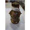 Image 1 : BRASS LANTERN