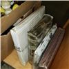 Image 2 : LOT OF NEW QUEEN SIZE SHEETS