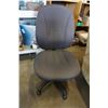 Image 1 : GREY ADJUSTABLE OFFICE CHAIR