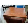 Image 2 : MAHOGANY FINISH CORNER SHELF AND SPINNING 2FT BOOK SHELF