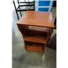 Image 3 : MAHOGANY FINISH CORNER SHELF AND SPINNING 2FT BOOK SHELF