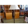 Image 2 : SPIRAL METAL FLOOR LAMP