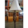Image 3 : SPIRAL METAL FLOOR LAMP