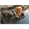Image 2 : 5 WOOD CARVED ELEPHANTS