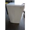 Image 1 : WHITE SANYO BAR FRIDGE W/ FREEZER GUARENTEED WORKS