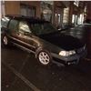 Image 1 : 1999 VOLVO V70 XC ALL WHEEL DRIVE, AUTOMATIC 4 DOOR SATION WAGON, 271XXXKM, WITH 2 KEYS AND REGISTRA