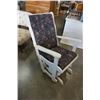 Image 2 : WHITE GLIDER ROCKER