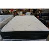 Image 2 : QUEENSIZE LOGAN AND COVE MATTRESS