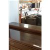 Image 2 : 8 DRAWER ETHAN ALLEN DRESSER W/ MIRROR ON CASTORS