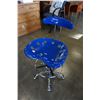Image 2 : BLUE AND CHROME STOOL