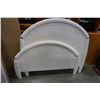 Image 3 : WHITE SINGLE SIZE BED FRAME