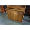 Image 2 : VINTAGE TEAK ENTERTAINMENT STAND WITH 2 SLIDING DOORS