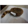 Image 3 : VINTAGE FUR HAT W/ RACCOON TAIL SIZE YOUTH LARGE