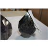 Image 4 : 2 AMETHYST CHUNKS