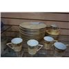 Image 2 : BAVARIA CHINA HOT CHOCOLATE CUPS, SAUCERS, AND PLATES
