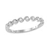 Image 1 : 10kt White Gold Womens Round Diamond Cascading Stackabl