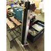Image 1 : Hitachi Universal Work Station