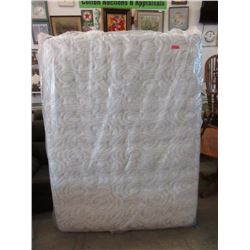 New Queen Size Tight Top Mattress