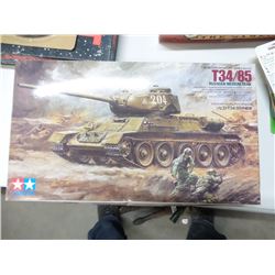 New Vintage Russian Tank Model