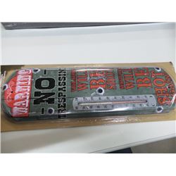 New Nastalgic Tin Thermometer